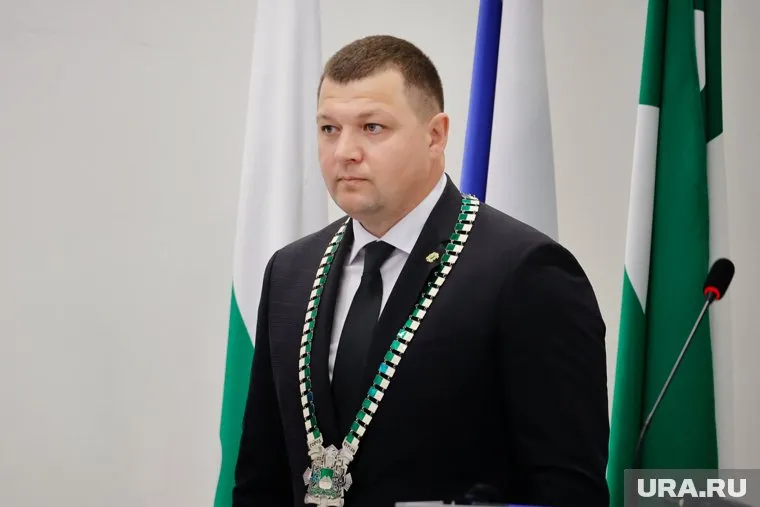 Антон Науменко торжественно вступает на должность мэра Кургана