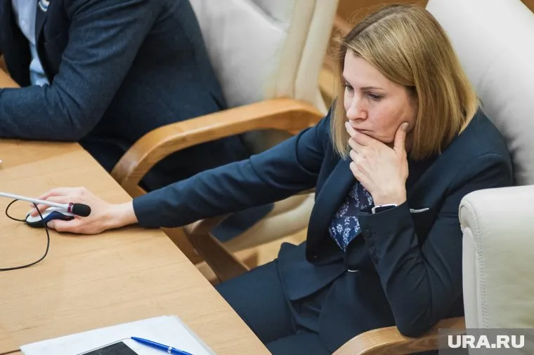 Чечунова попала в ДТП по пути на партийное мероприятие