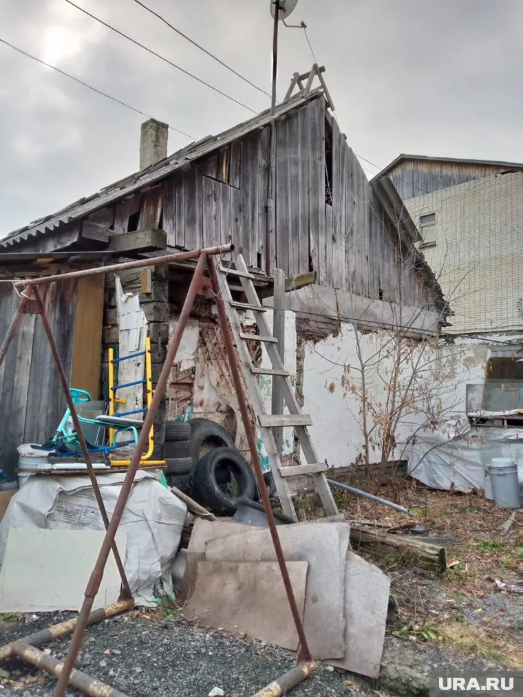 Дом оказался в собственности у дорожников