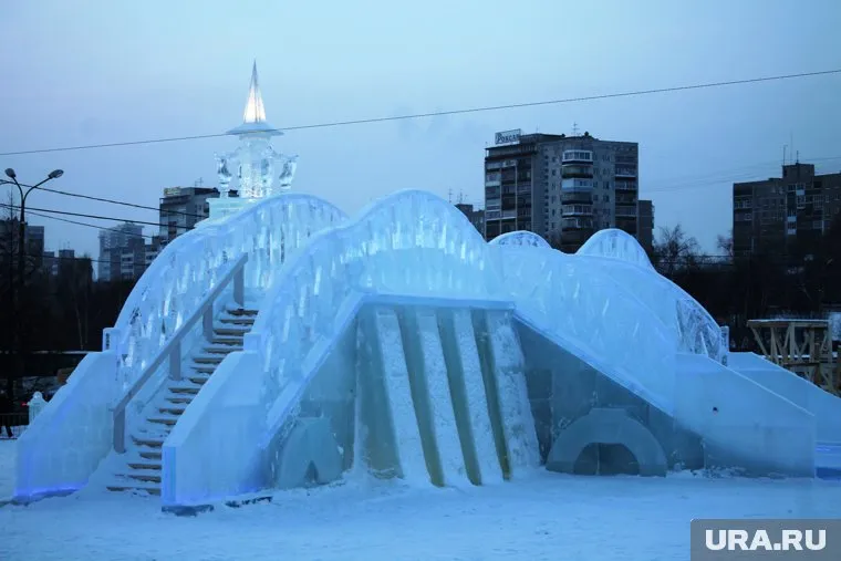 Игры на горке оказались совсем не детскими (фото из архива)