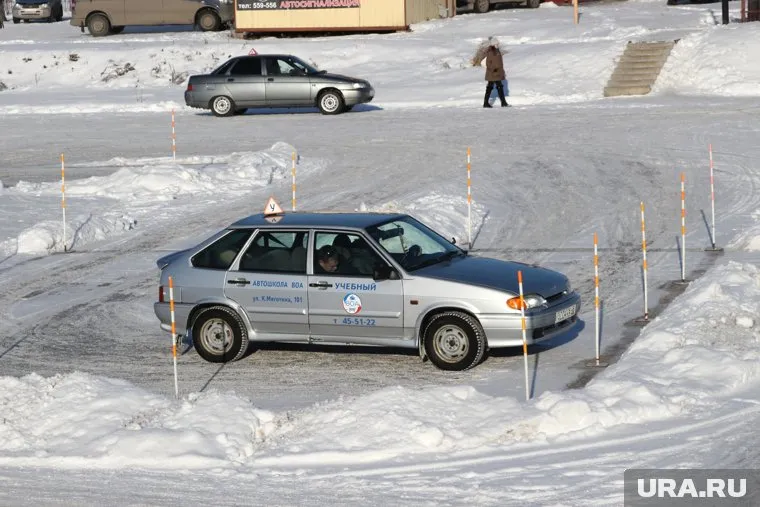 Теоретическую часть экзамена могут сократить, считают эксперты