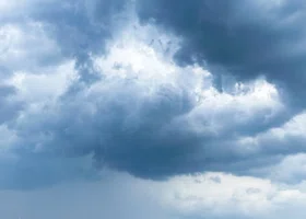 Филиппинцы бегут от стихии