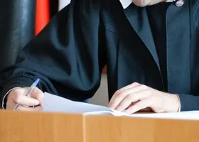 Семья жертвы недовольна судьей, отпустившей помощника митрополита Кульберга