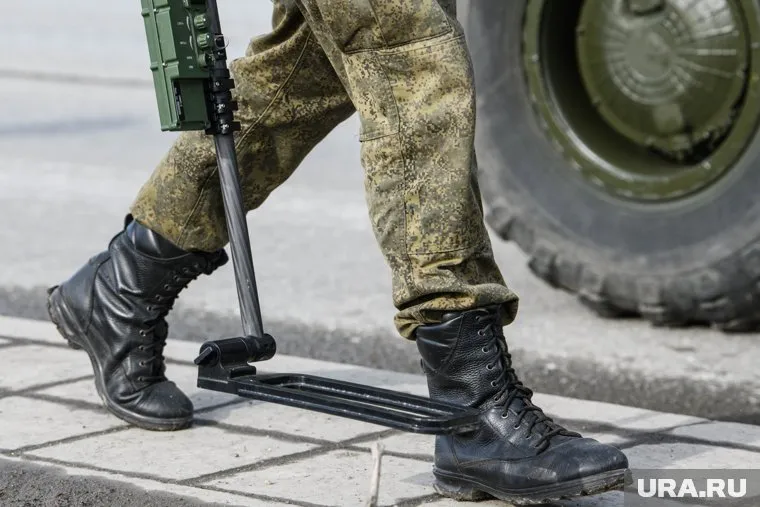 Солдат освободили 19 апреля