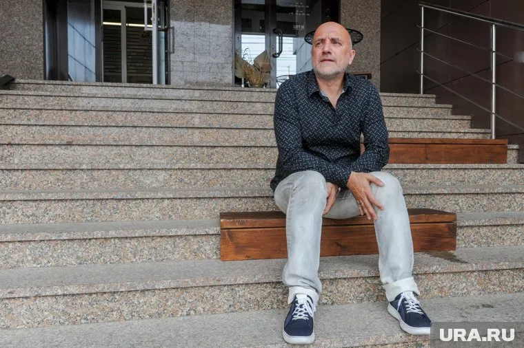 У Захара Прилепина особая миссия в Челябинске