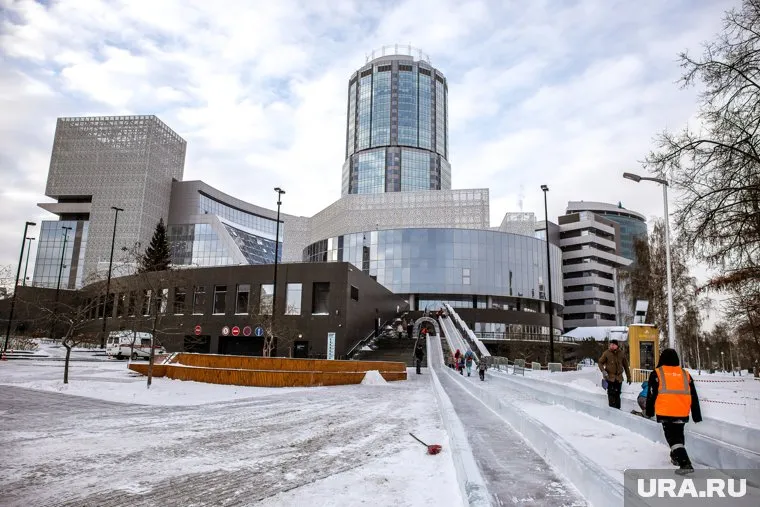 «Злоупотребления периода Ельцина стали неожиданным благом для президентского центра»