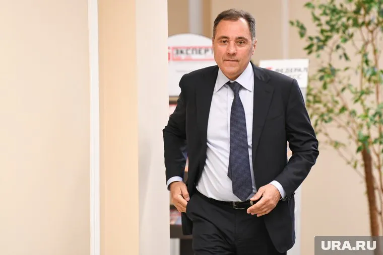 Андрей Руцинский, которому недавно исполнилось 65 лет, покидает госслужбу