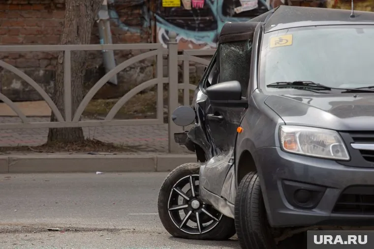 Машина со спортсменами столкнулась с лесовозом на трассе Кыштым-Большие Егусты (архивное фото)