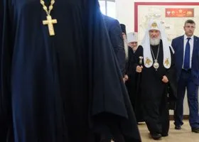 РПЦ объяснилась за кортеж патриарха, который помешал «скорой»
