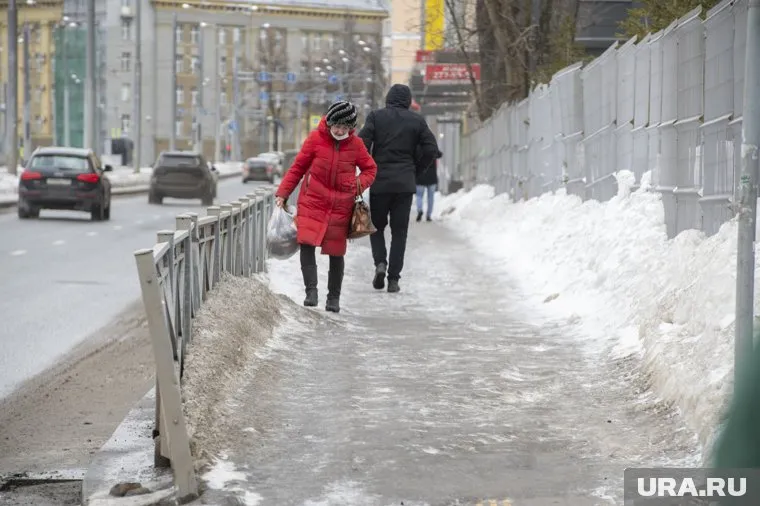 Перемещаться по Перми иногда опасно для здоровья