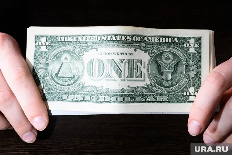 Доллар впервые превысил отметку в 78 рублей