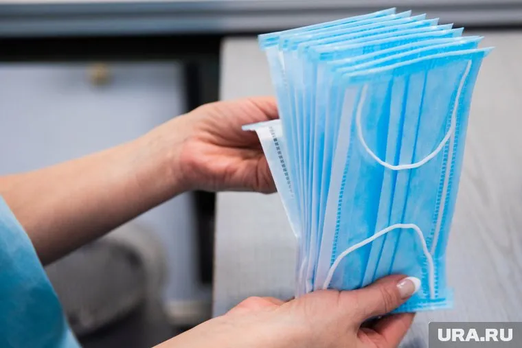 Разработчики уверяют, что их маски способны защитить от всех болезней, передающихся воздушно-капельным путем