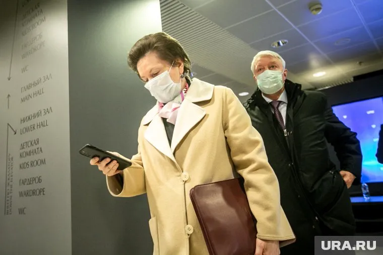 Наталья Комарова отправилась с рабочим визитом в Москву