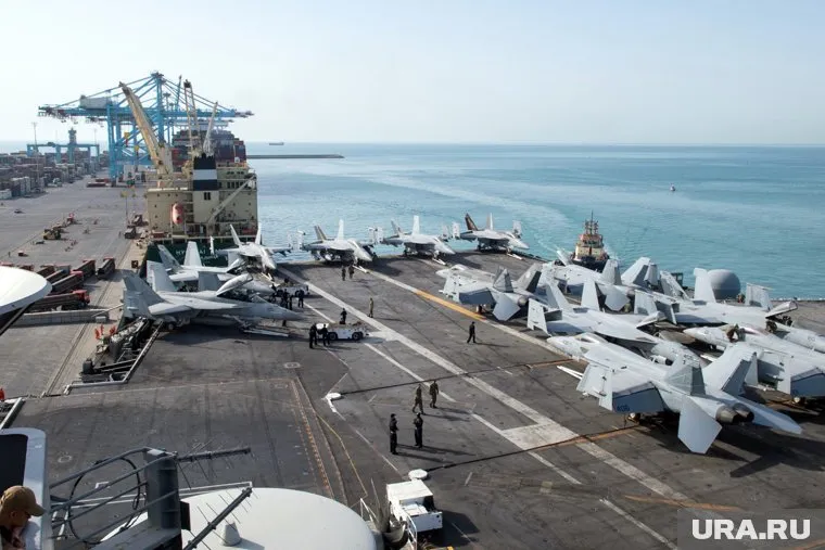 The National Interest: «Орешник» лишил авианосцы смысла существования