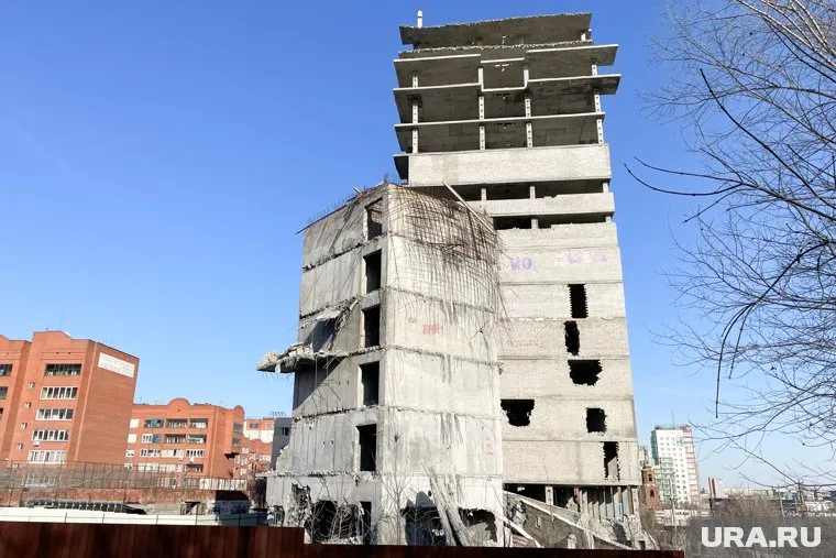 На месте снесенного здания может появиться ЖК высотой до 30 этажей