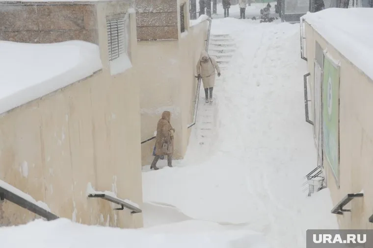 Температура в Новом Уренгое и Ноябрьске опустилась до -35 градусов