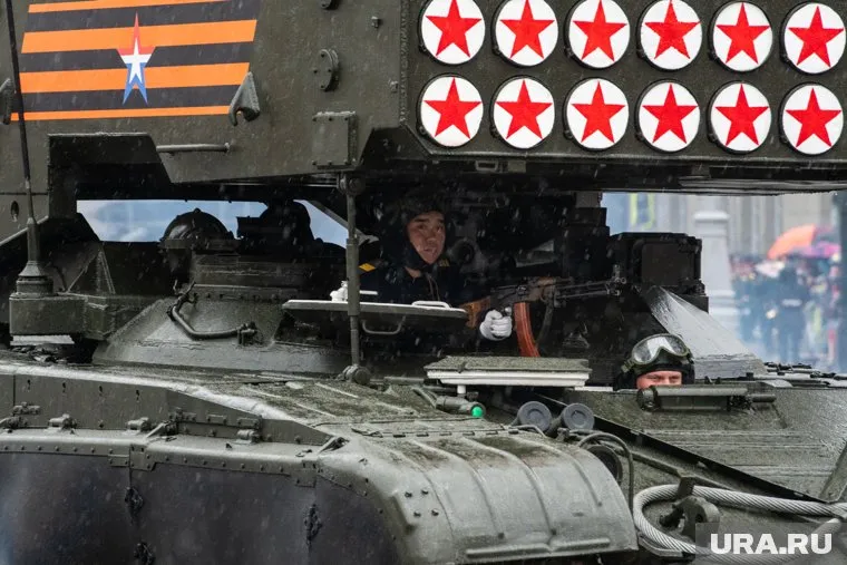 Новая «Тосочка» должна стать заменой боевым машинам «Солнцепек» и «Буратино» (архивное фото)