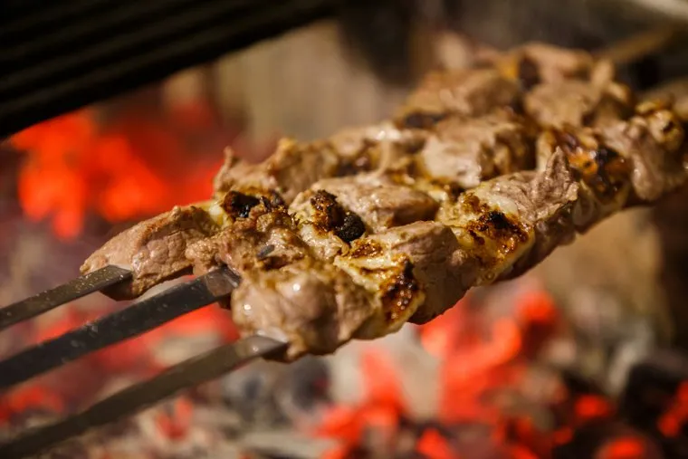 Приготовление шашлыков. Екатеринбург