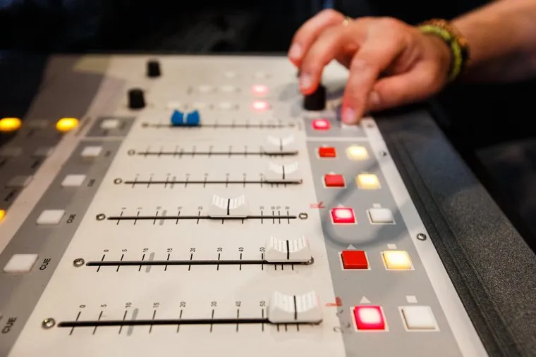 Радиостанция «Пилот». Прямой эфир шоу «Катапульта». Екатеринбург