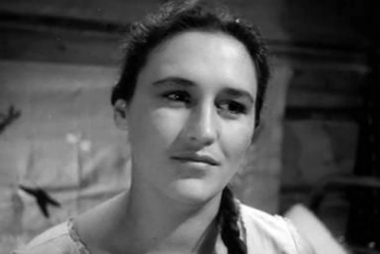 Драка с Михалковым, потеря сына и война за квартиру: 100 лет со дня рождения Нонны Мордюковой