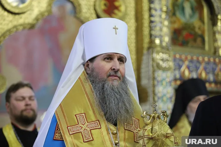 В Курганской епархии поддержали возвращение иконы «Троица» в Свято-Троицкую Сергиевую лавру