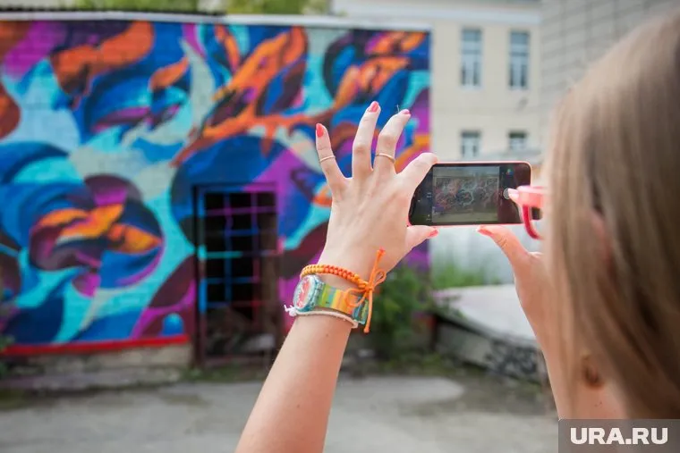 Первые работы сосредоточены в основном в центральной части Екатеринбурга