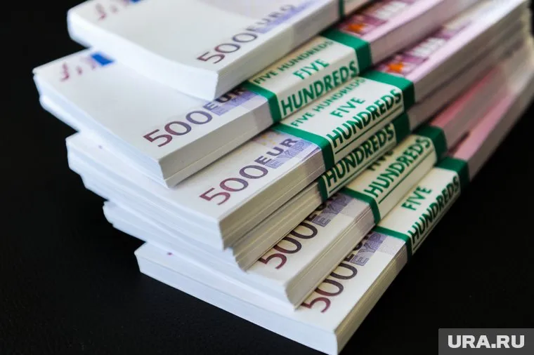 Страны Запада заморозили 260 млрд евро российских активов