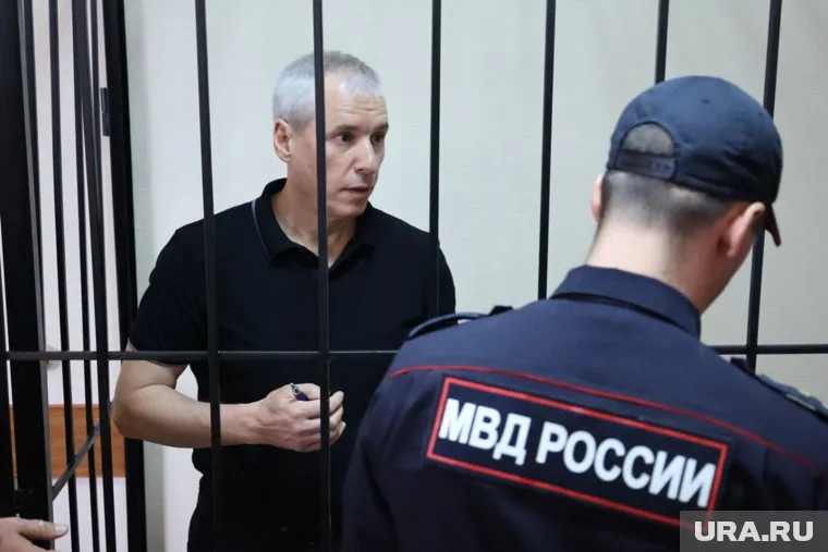 Осужденному экс-главе курганского МЧС выставили иск о возмещении ущерба