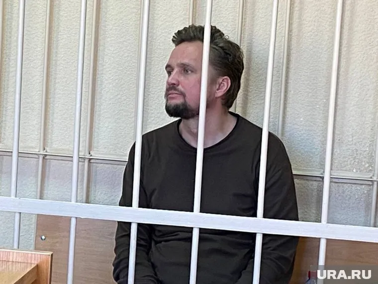 До нового приговора по делу о нарушении должностных полномочий спор Александра Виноградова с Минфином остановлен