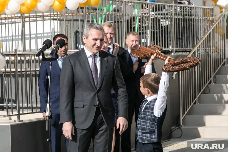 Школьник из Урая выиграл квартиру в викторине