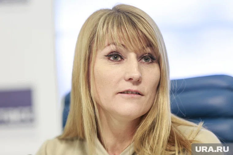 Журова предположила, что вдали от камер российские и украинские спортсмены могут общаться