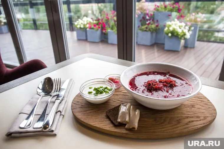 Борщ имеет множество способов приготовления, сказала Елена Драпеко