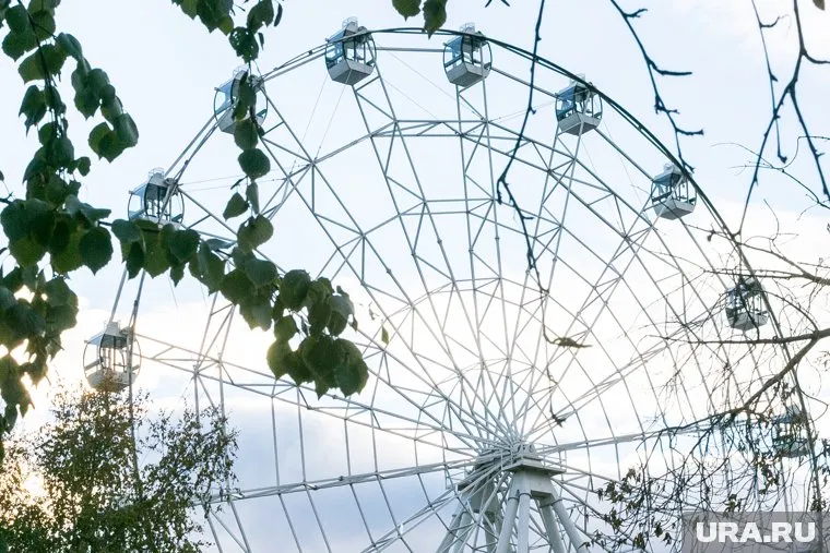 Видео житель Тюмени опубликовал на своей странице в социальной сети «ВКонтакте»