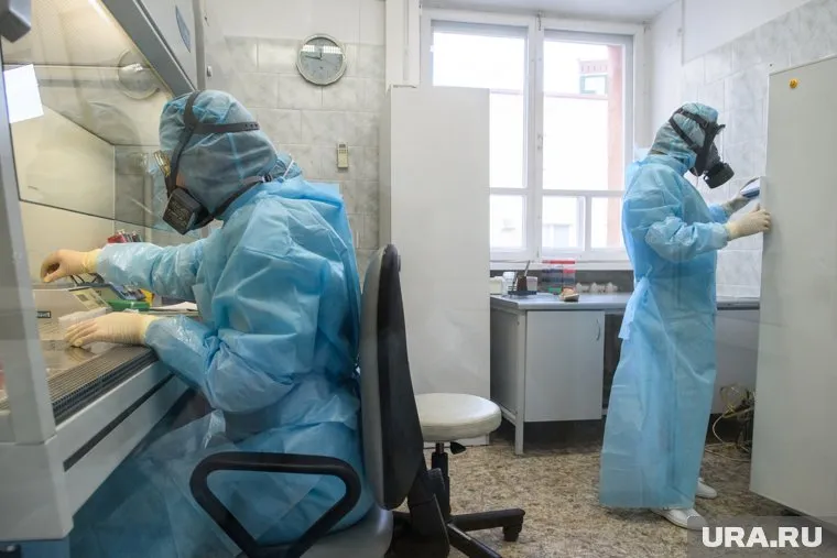 Ситуация с уровнем патогенности коронавируса выглядит непредсказуемой