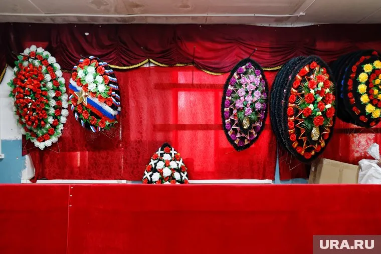 В Каргапольском округе умер бывший замглавы Виктор Русанов