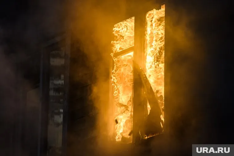 Площадь пожара составила 200 квадратных метров