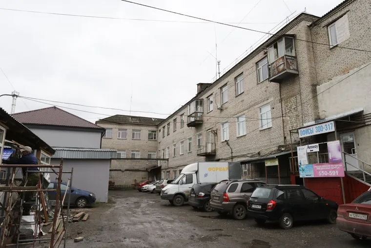 Ул. Пичугина, дом 15, стр. 1. Курган