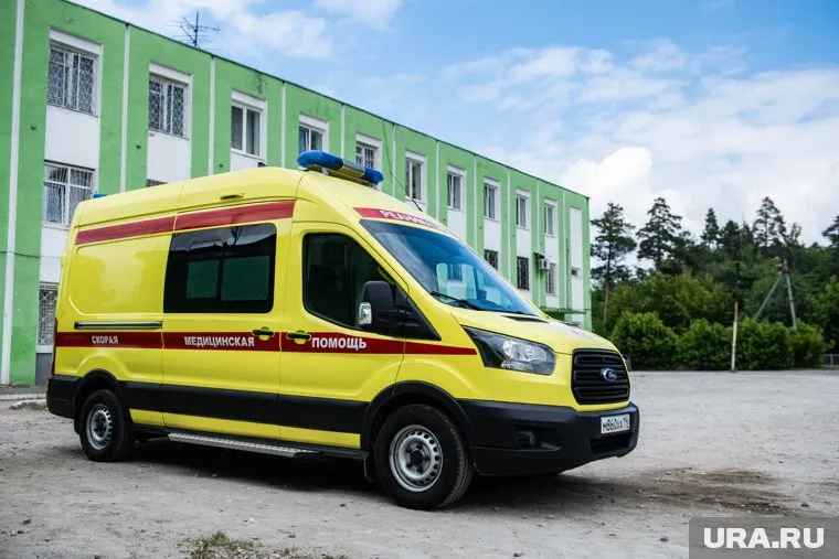 На место выезжала скорая помощь