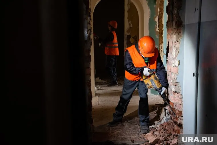 Дату начала демонтажных работ в мэрии не назвали