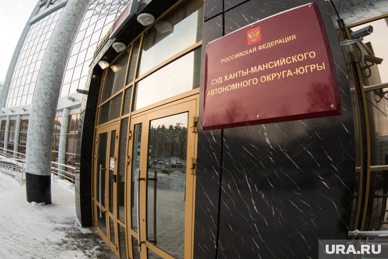 Суд ХМАО отменил приговор участницам пилотажной группы «Барсы»