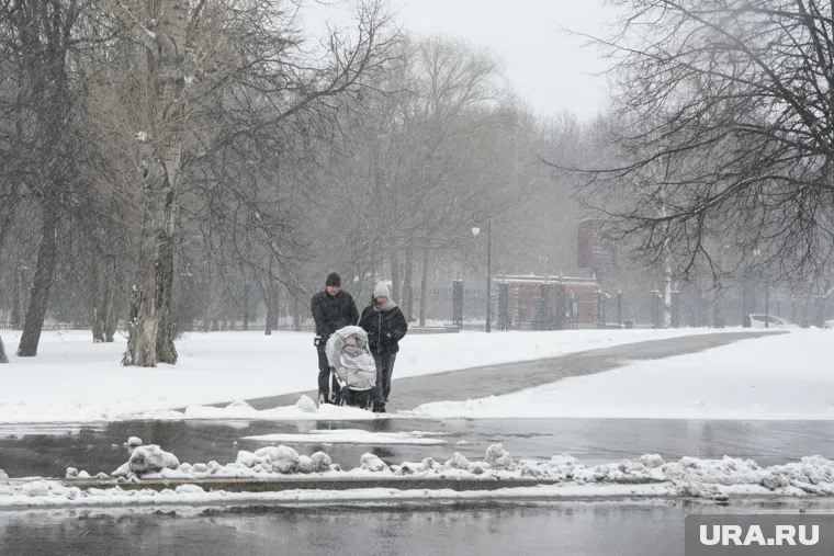 Около 3 миллионов российских семей, состоящих из супружеских пар с одним ребенком, могут потерять возможность воспользоваться семейной ипотекой