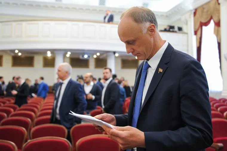 Отчет Алексея Текслера в Законодательном собрании Челябинской области перед депутатами. Челябинск