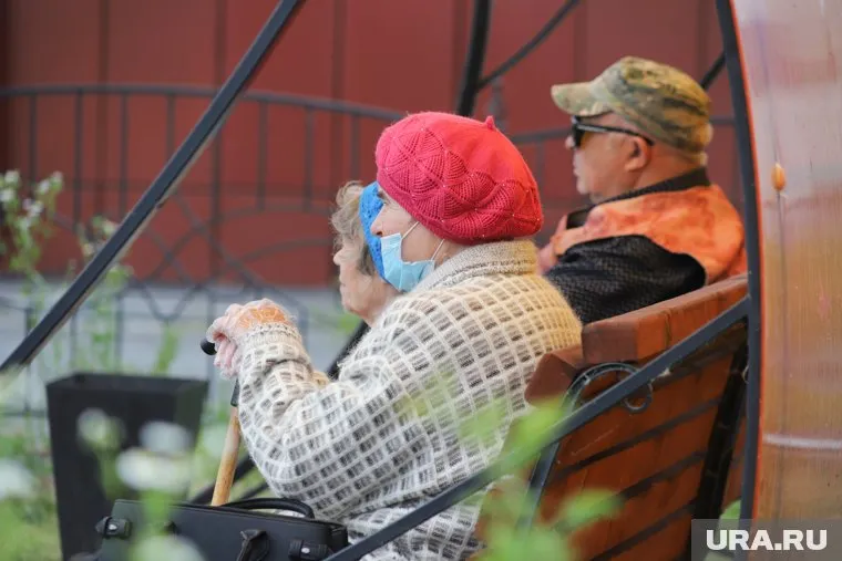 Пенсионная реформа украла у россиян пять лет жизни, заявил Сергей Обухов