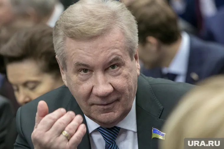У председателя думы ХМАО Бориса Хохрякова появился новый советник