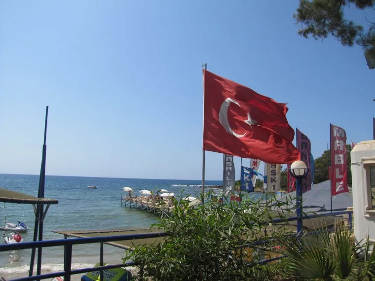 Турция, море, флаг турции