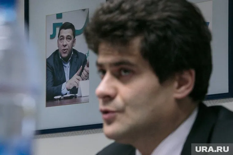 Политики учатся говорить с людьми, но еще плохо понимают, когда это действительно нужно делать