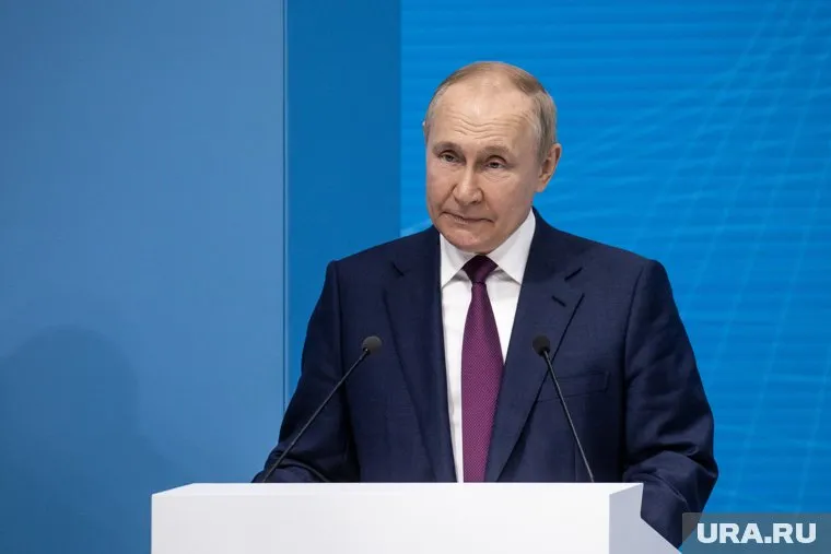 Не было бы счастья, да несчастье помогло — ответил Владимир Путин на санкции Запада