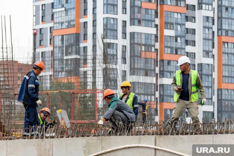 Суд оштрафовал застройщика микрорайона Обдорский за многочисленные недостатки при строительстве