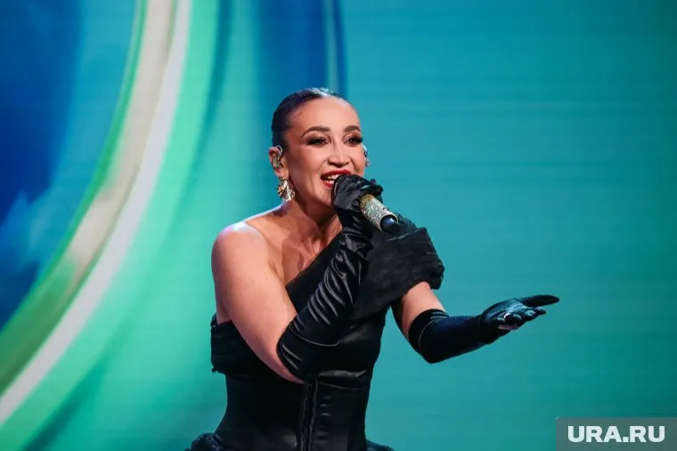 Ольга Бузова была удивлена роскошным букетом  