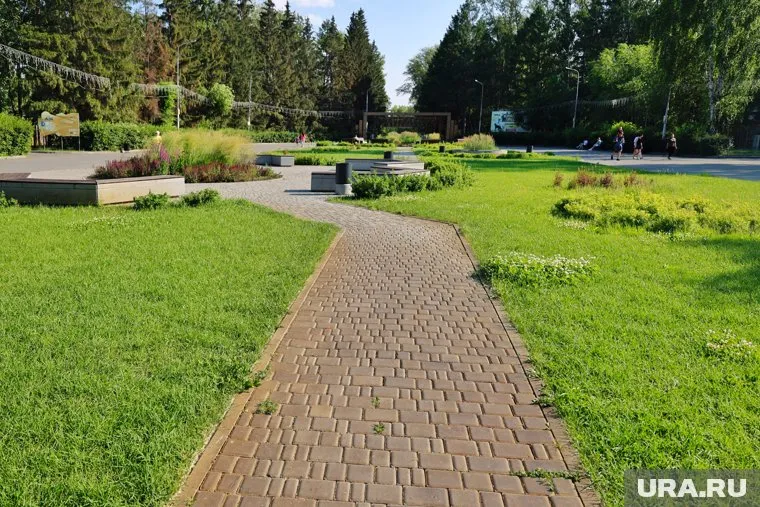 В Шадринске проводятся масштабные работы по благоустройству (архивное фото)